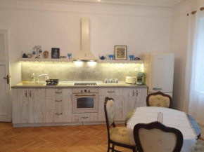 Апартамент BOHO CHIC 2 Free parking, Varna